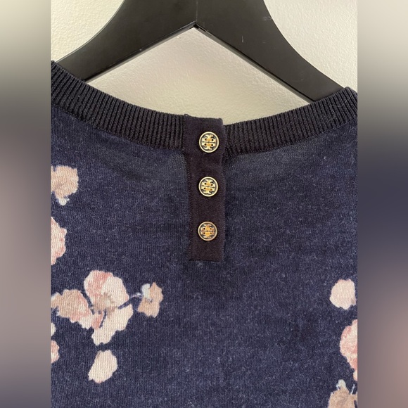 Tory Burch Floral 100% Merino Wool Sweater/Blouse In Navy Blue Size S - Picture 4 of 10